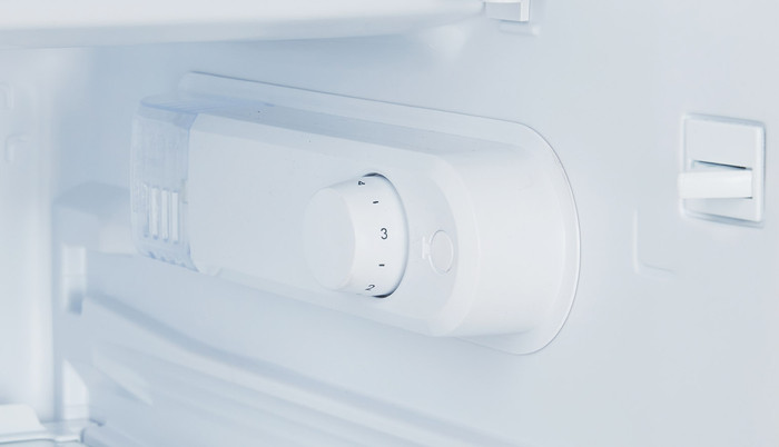 Beko TSE1285N + Beko FNE1074N detail