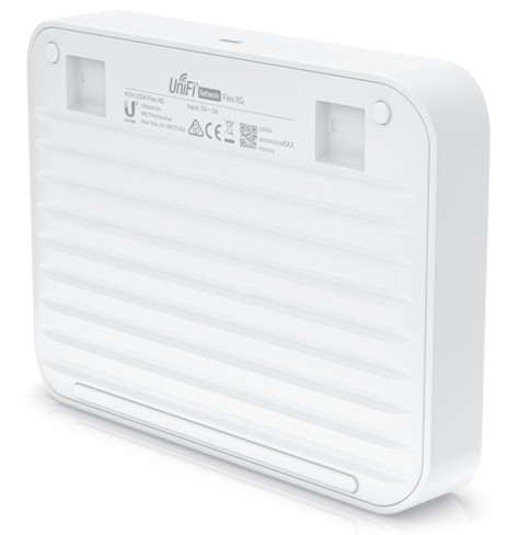 UniFi Switch Flex XG null