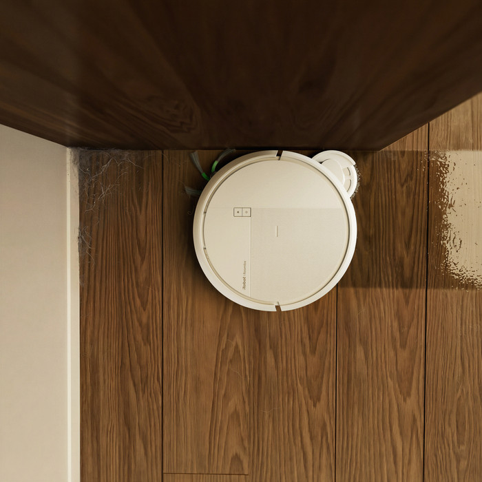 iRobot Roomba Combo Plus 515 White product in use