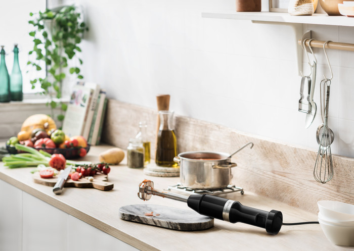 KitchenAid 5KHBV83EOB Onyx Schwarz produkt in gebrauch