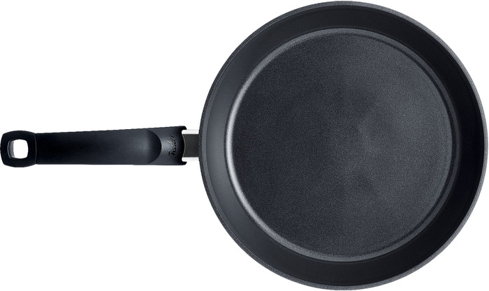 Fissler Ceratal Comfort Orbit Schwarz Bratpfanne 28 cm oberseite