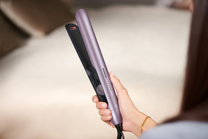 Philips BHS530/00 Hellrosa Metallic produkt in gebrauch