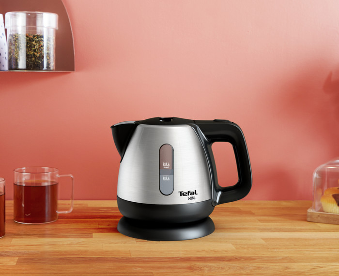 Tefal Mini BI8125 Stainless Steel 0.8L product in use