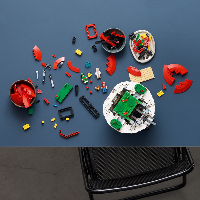 LEGO Pokémon Pokéball mit Beeindruckenden Trainermomenten 72154 produkt in gebrauch