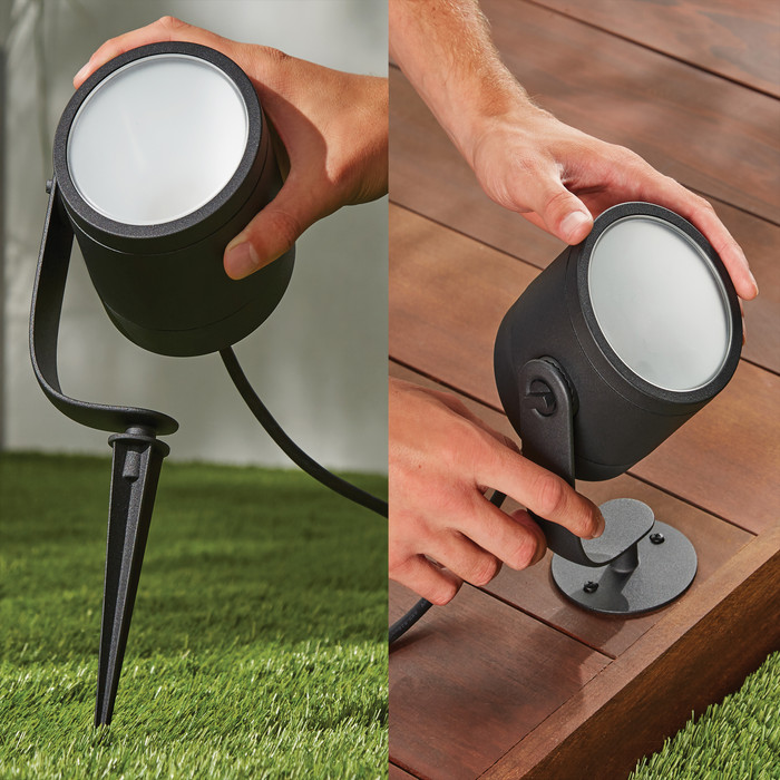 Philips Hue Lily XL Spießstrahler White & Color Erweiterung 3er-Pack produkt in gebrauch