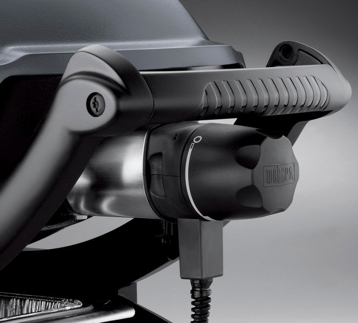 Weber Q1400 + Weber Luxurious Cover Q1000 Series null