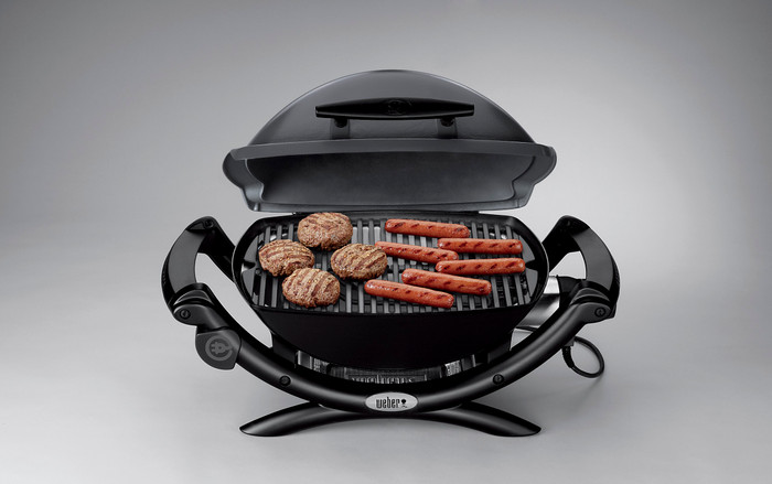 Weber Q1400 + Weber Luxurious Cover Q1000 Series null