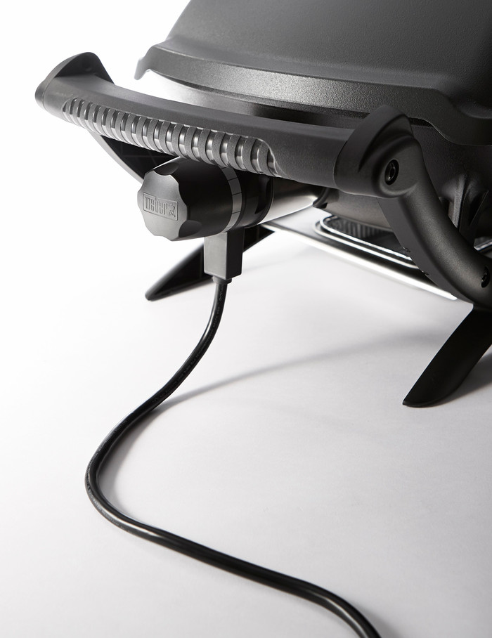 Weber Q1400 + Weber Luxurious Cover Q1000 Series null