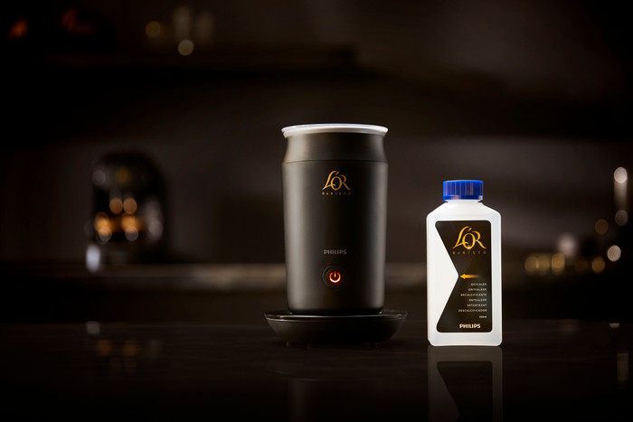 Philips L'OR Barista CA6530/00 Entkalker produkt in gebrauch