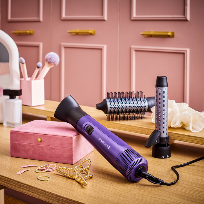 Remington Gloss Air Styler AS9350 produkt in gebrauch
