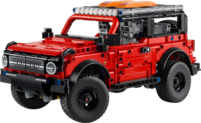 LEGO Technic Ford Bronco Offroader 42213 Main Image