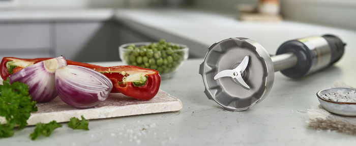 Kenwood HBM60.002GY Triblade XL+ produkt in gebrauch