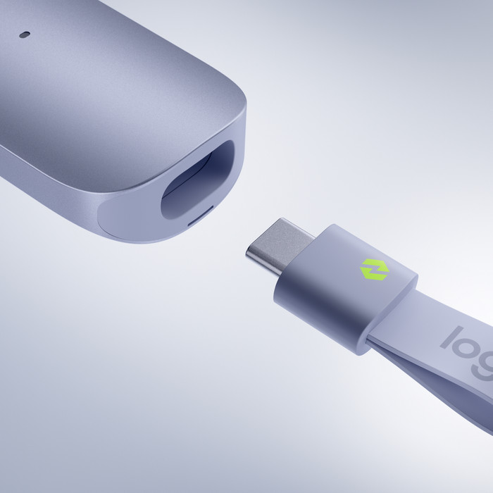 Logitech Spotlight 2 Wireless Presenter Lilac detail