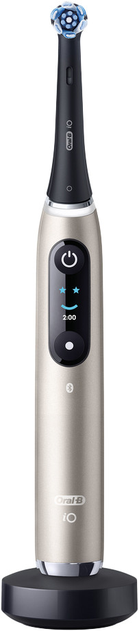 Oral-B iO 9 Gold mit schwarzer Aufsteckbürste vorne