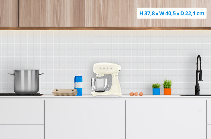 SMEG SMF03CREU Cream visual Coolblue 1