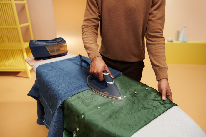 Philips PerfectCare 6000 Series PSG6066/20 produkt in gebrauch