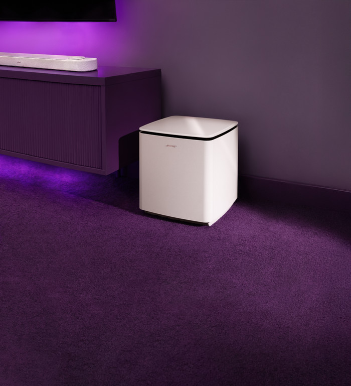 Bose Lifestyle Ultra Subwoofer White product in use