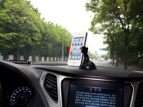 AnyGrip Stretchy Universal Passive Halterung produkt in gebrauch