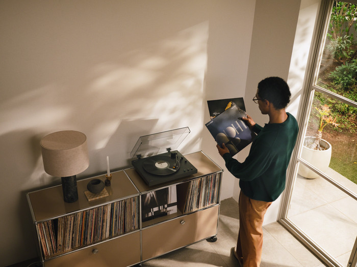 Sony PS-LX5BT Schwarz produkt in gebrauch