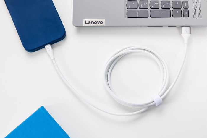 BlueBuilt USB-A-auf-Lightning-Kabel 3 m Nylon Weiß null