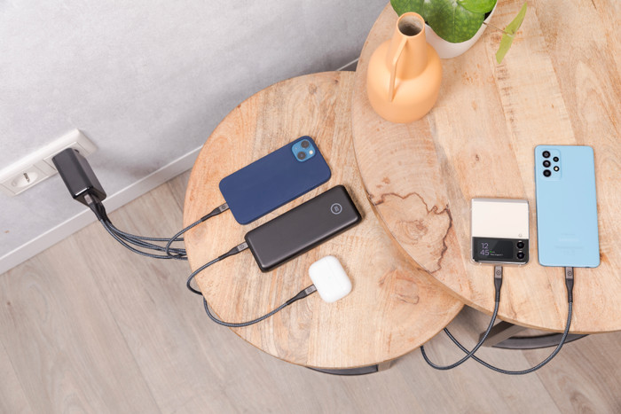 BlueBuilt USB-A-auf-Lightning-Kabel 1,5 m Kevlar Schwarz produkt in gebrauch