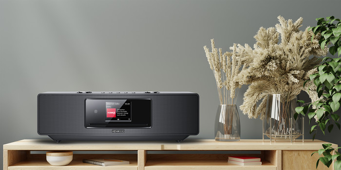 Kenwood CR-ST700SCD Black product in use