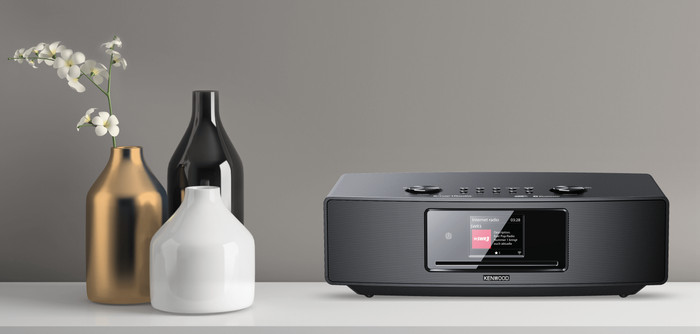 Kenwood CR-ST700SCD Black product in use