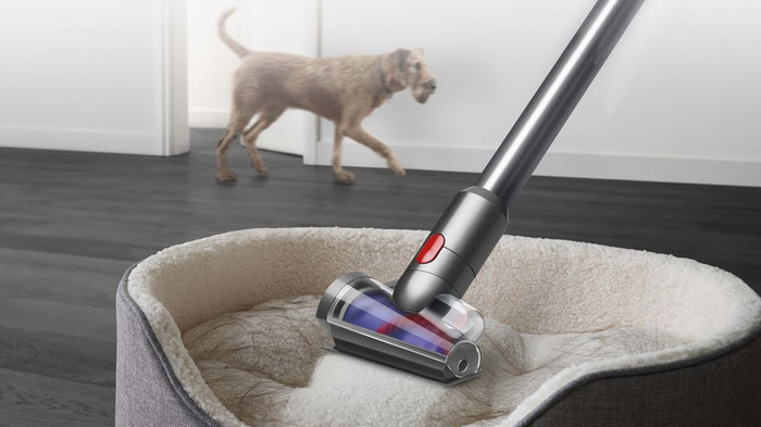 Dyson Schraubenförmige Haardüse produkt in gebrauch