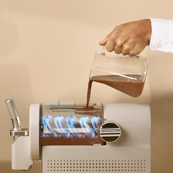 Tefal Freezi 16-in-1 Ice Cream & Frozen Drink Maker IG801A produkt in gebrauch