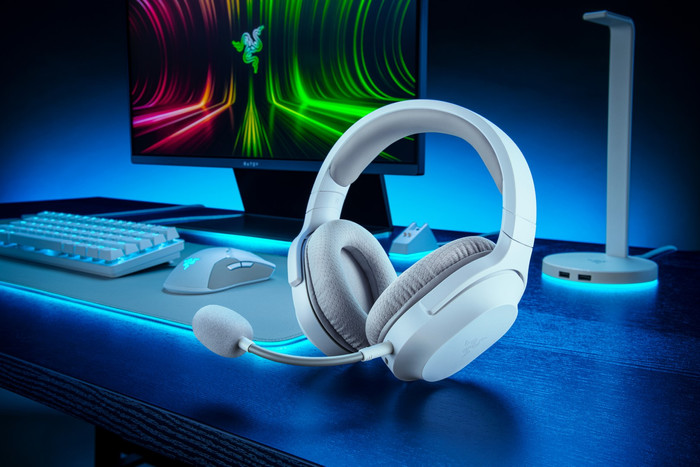 Razer Barracuda X Wireless Gaming-Headset - Mercury White (2022) produkt in gebrauch