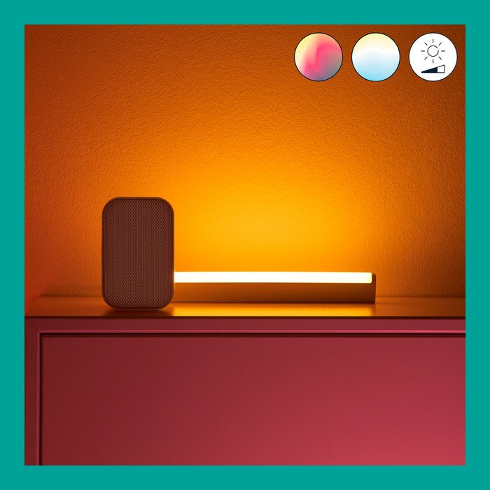 WiZ Linear Lightbar - Weiß- und Farblicht produkt in gebrauch