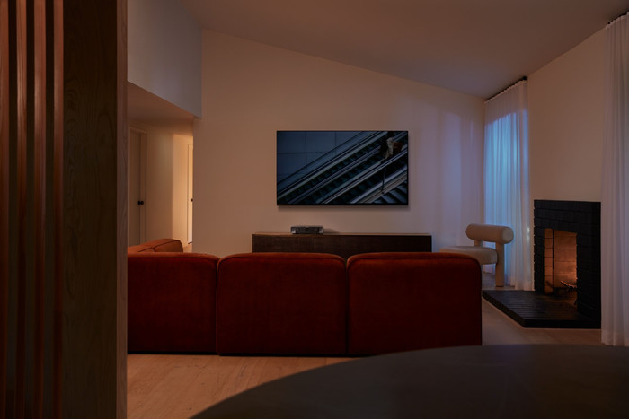 Marantz Cinema 70S Schwarz produkt in gebrauch