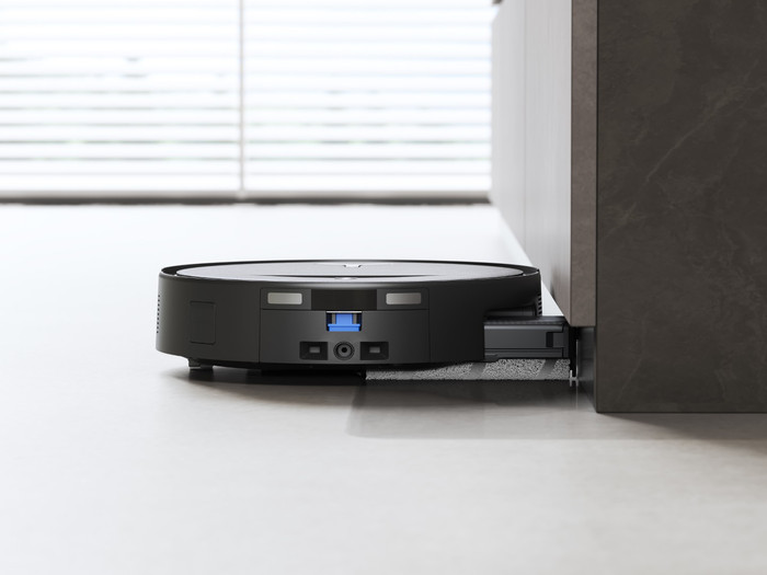 ECOVACS DEEBOT T80S OMNI product in use
