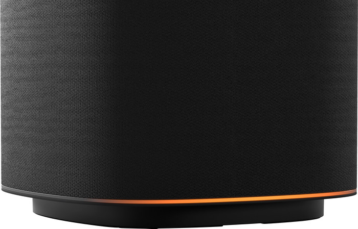 LG Sound Suite M5 Multiroom speaker detail