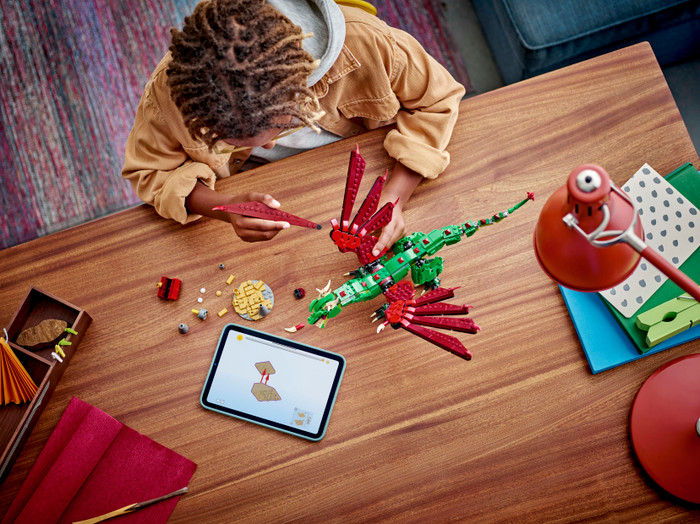 LEGO Creator 3-in-1 Medieval Dragon 31161 product in use
