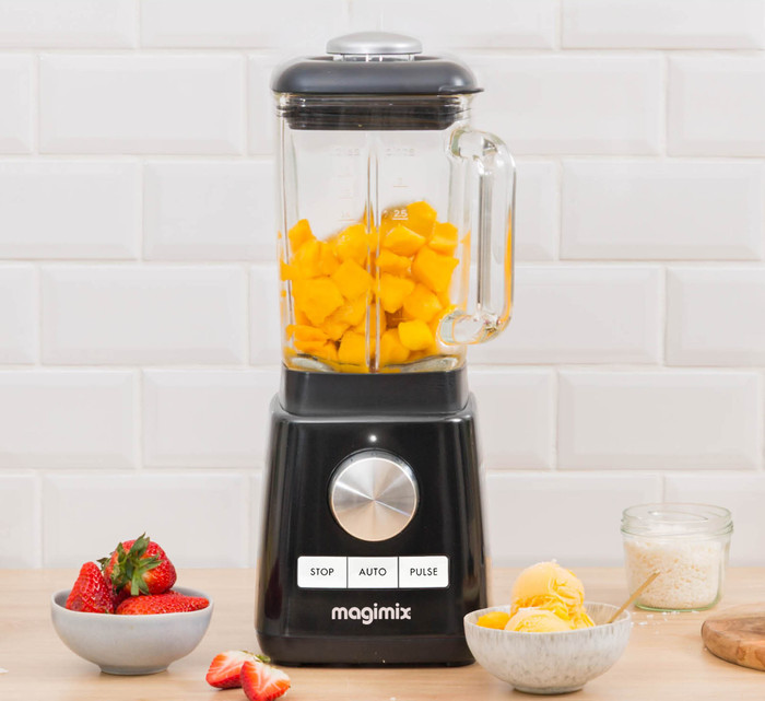 Magimix Power Blender 4 Schwarz produkt in gebrauch