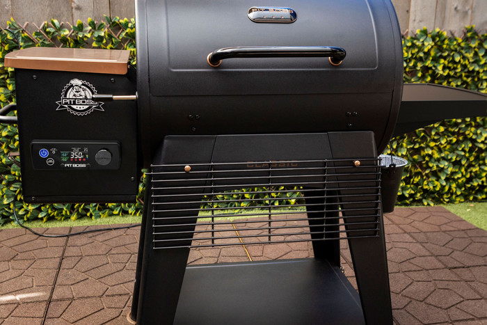Pitboss Onyx Austin XL produkt in gebrauch
