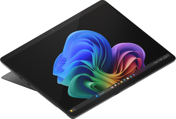 Microsoft Surface Pro 12th Gen - M10/16GB/512GB Black top
