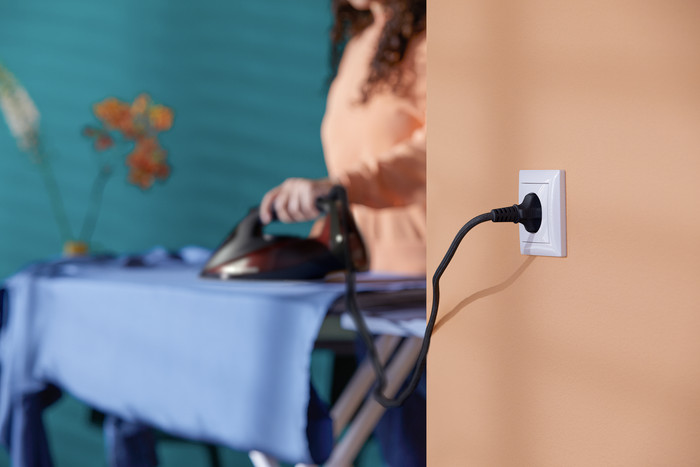 Philips 7000 Series DST7022/40 product in use