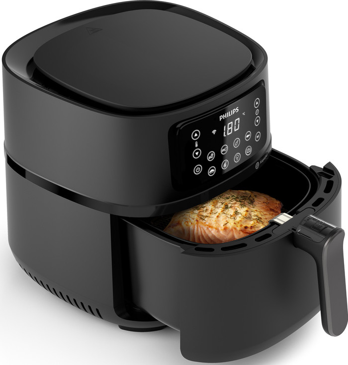 Philips Airfryer XXL Connected HD9285/93 + Baking Pan product in use