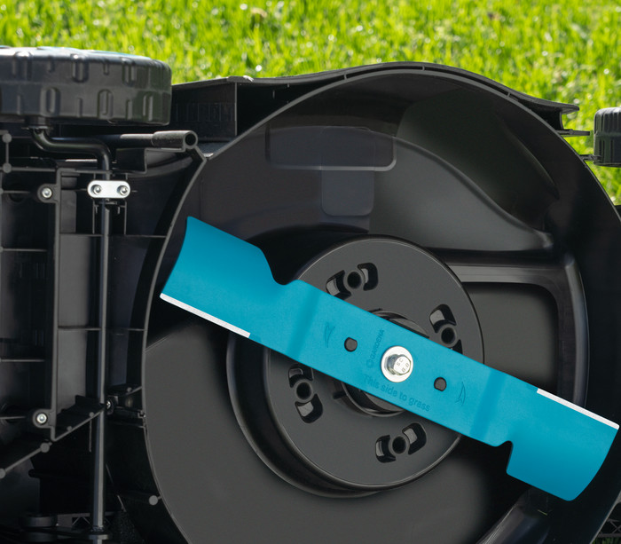 Gardena PowerMax 37/36V P4A Set produkt in gebrauch