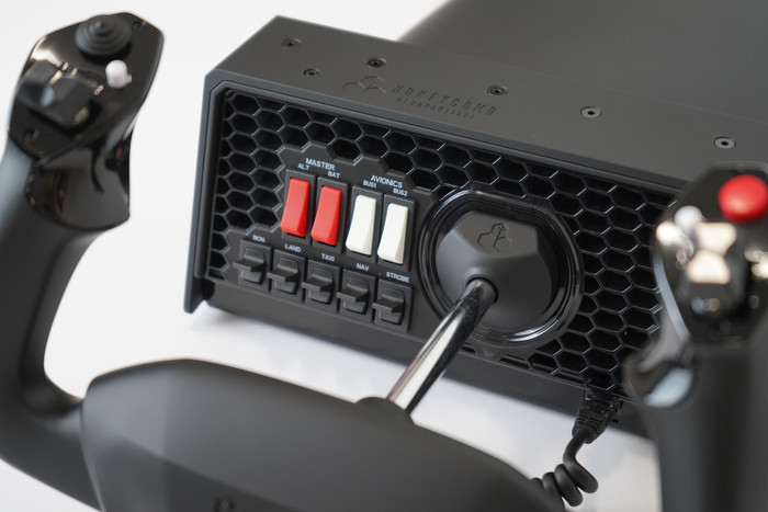 Honeycomb Alpha Flight Controls PC und Xbox Series X null