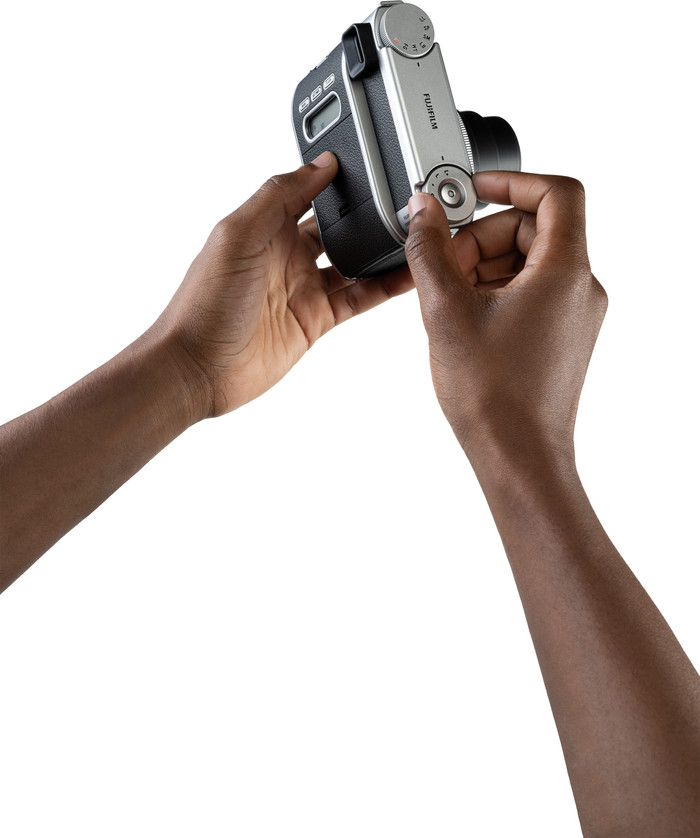 Fujifilm Instax Mini 99 Silber produkt in gebrauch
