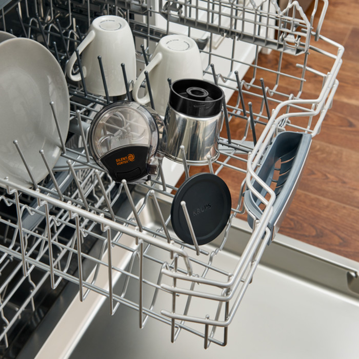 Krups GX3328 Silent Vortex product in use