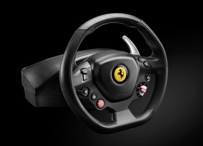 Thrustmaster T80 RW Ferrari 488 GTB Edition PS4 und PC produkt in gebrauch