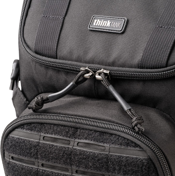 Think Tank DarkLight Reiserucksack 14L Schwarz detail