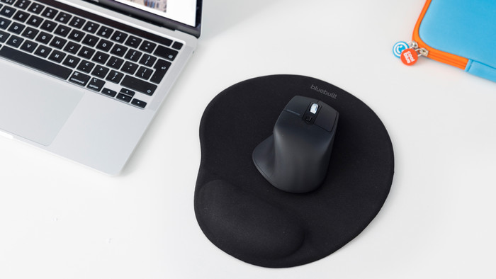 BlueBuilt Imperium Kabellose Ergonomische Bluetooth-Maus produkt in gebrauch