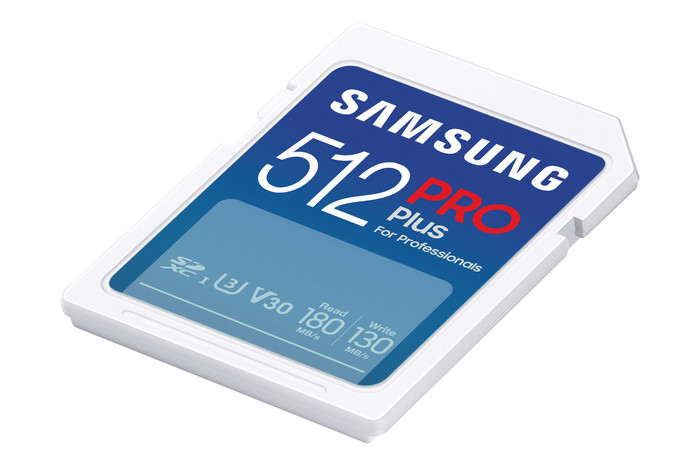Samsung SDXC PRO Plus 512GB 130 MB/s unten
