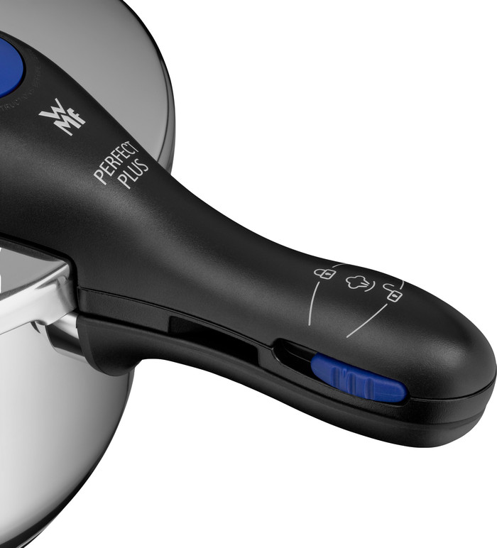 WMF Perfect Plus Pressure Cooker 4.5L null