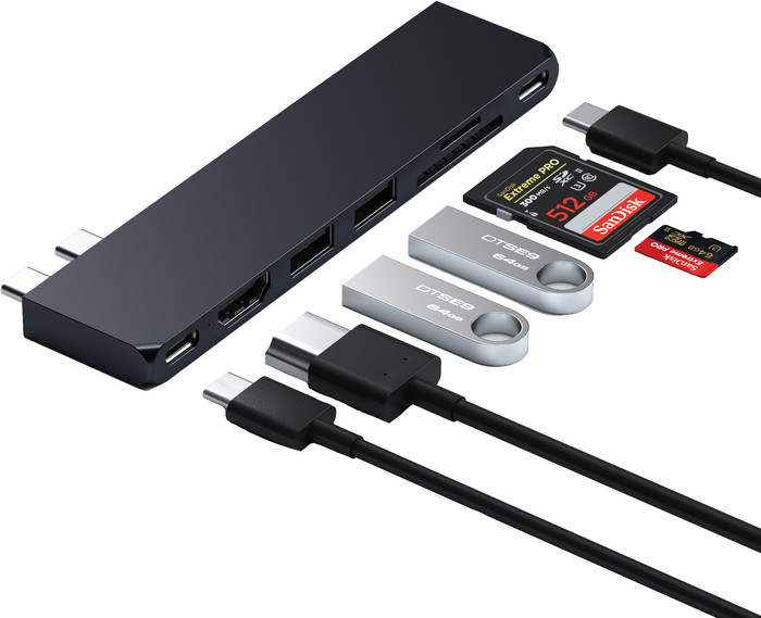 Satechi USB-C Pro Hub Slim Adapter - Midnight Black product in use